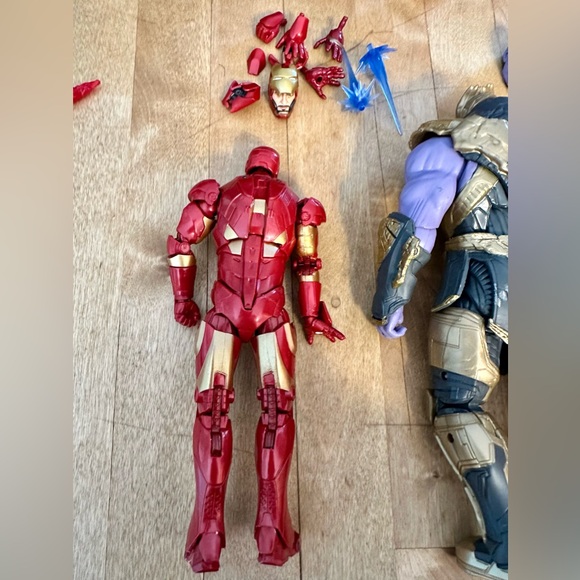 Marvel Legends ironman & Thanos (Endgame) - Picture 5 of 5